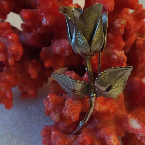 Vintage Giovanni rose brooch - Picture 2 of 7